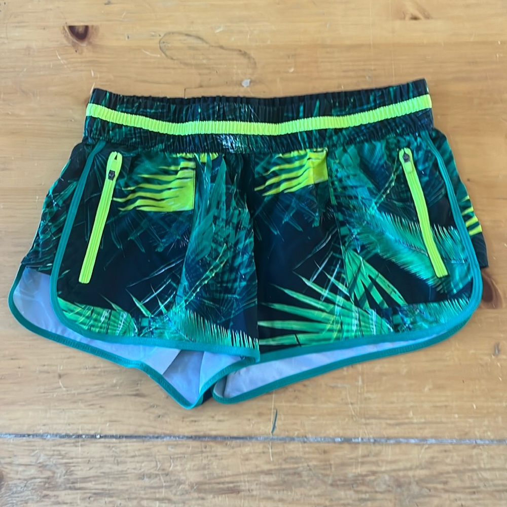 Fabletics athletics shorts